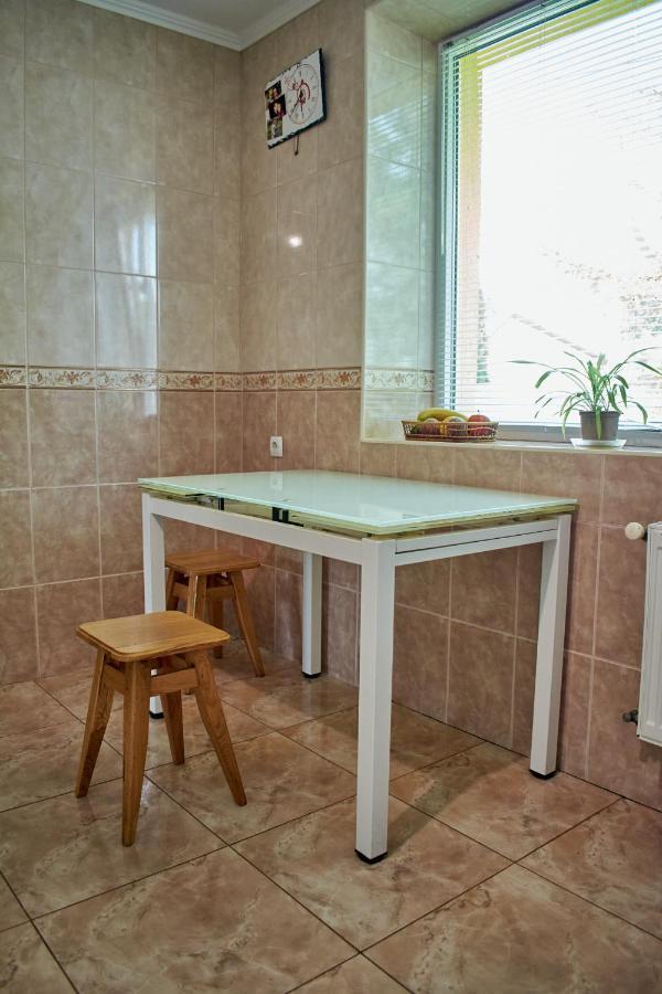 Vacation Home Lubov Kamjanyi Potoki Kültér fotó